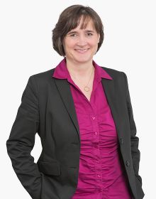 Anja Herder-Peyrounette – Geschäfts­führerin Netzmanagerin im Gesund­heits­wesen